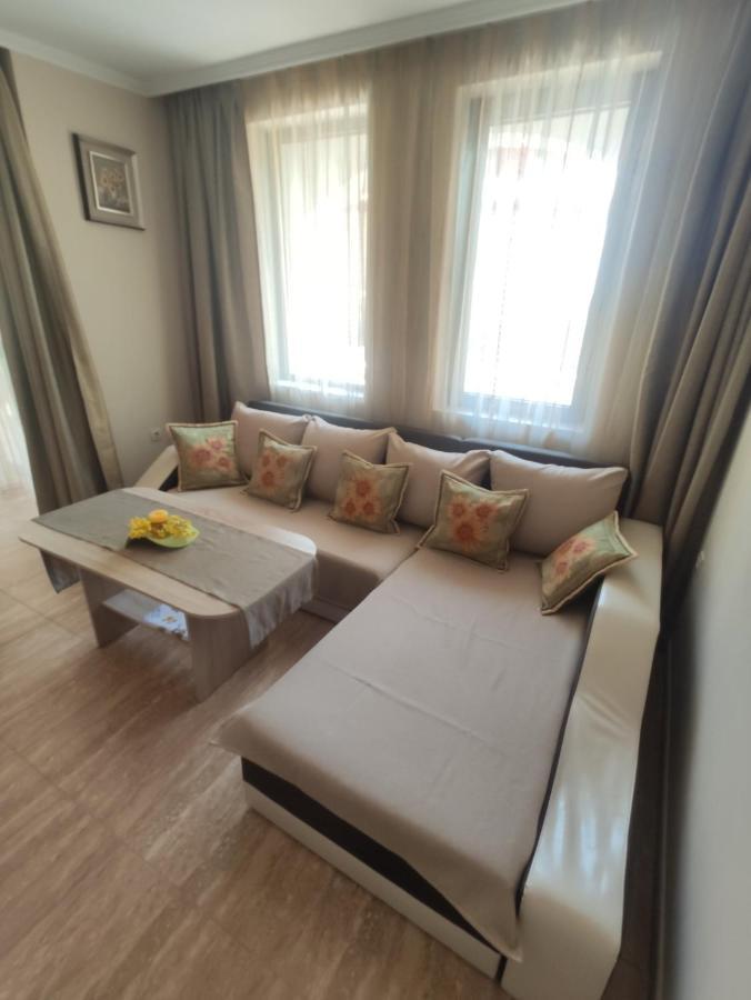 Jacky'S Apartament - Апартамент В Свети Влас Dış mekan fotoğraf