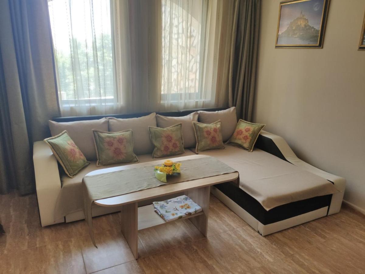 Jacky'S Apartament - Апартамент В Свети Влас Dış mekan fotoğraf