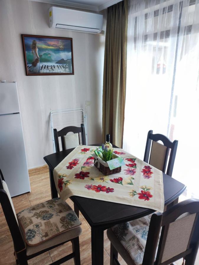 Jacky'S Apartament - Апартамент В Свети Влас Dış mekan fotoğraf