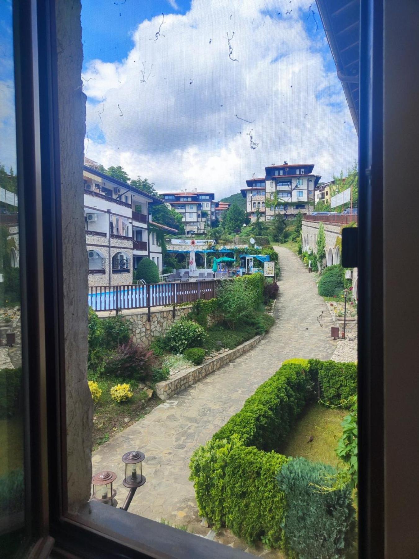 Jacky'S Apartament - Апартамент В Свети Влас Dış mekan fotoğraf