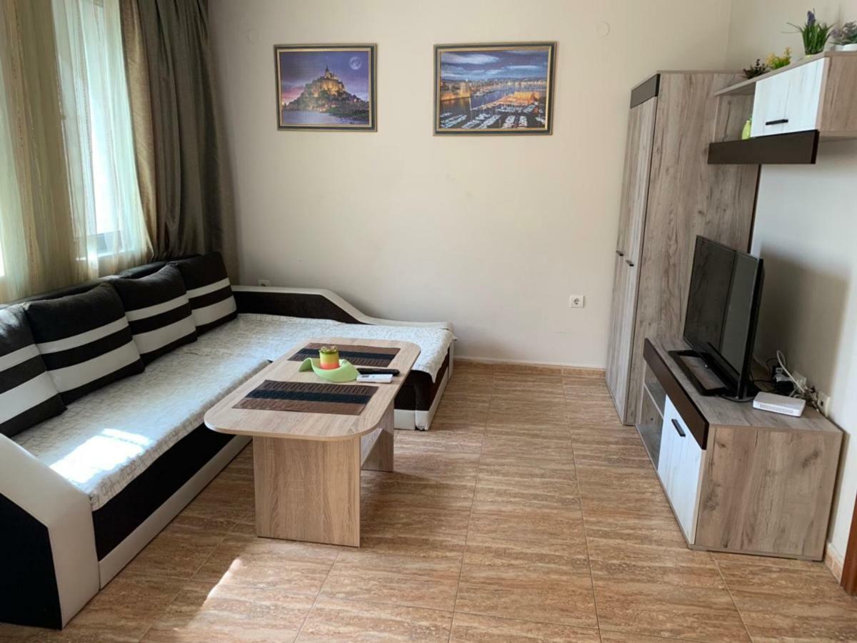 Jacky'S Apartament - Апартамент В Свети Влас Dış mekan fotoğraf