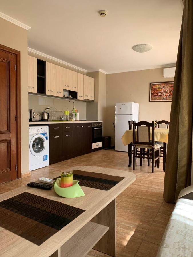 Jacky'S Apartament - Апартамент В Свети Влас Dış mekan fotoğraf